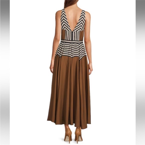 Antonio Melani
Ashley Stripe Luxe Voile V-Neckline
Sleeveless A-Line Maxi Dress - Picture 2 of 3